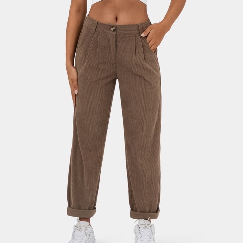 Halara Courdroy Cropped Pants